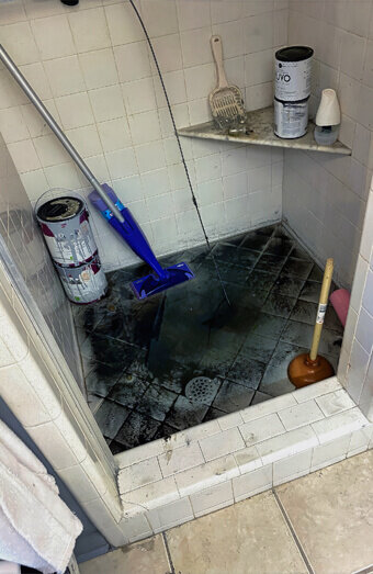 https://plumberlandsdale.com.au/uploads/2025/06/blocked-drains-781929.jpg