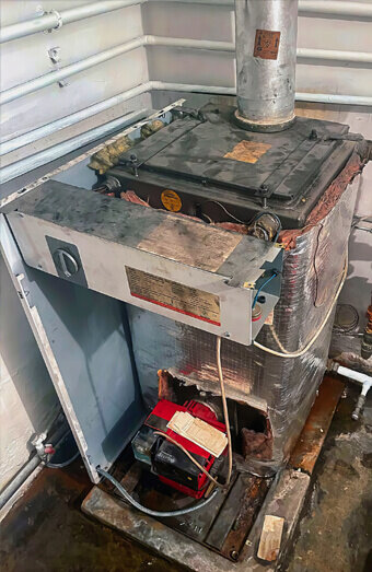 https://plumberlandsdale.com.au/uploads/2025/06/emergency-plumbing-619707.jpg