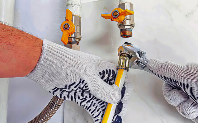 https://plumberlandsdale.com.au/uploads/2025/06/gas-plumbing-179000.jpg