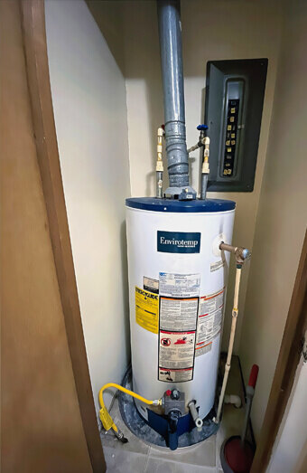 https://plumberlandsdale.com.au/uploads/2025/06/hot-water-134456.jpg